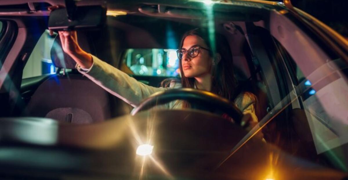 Illustration de l'article Conduite nocturne : Comment choisir des lunettes spécialisées ? - Scoop Vision